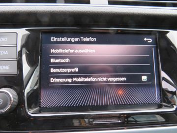 Fahrzeugabbildung SKODA Fabia Combi Ambition NAVI/APP SITZH GJ CLIMATRO.