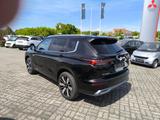Mitsubishi Outlander 2.4L PHEV Intro Edition - Mitsubishi Outlander: 2.4
