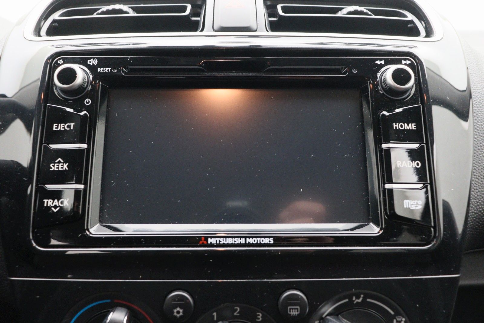 Fahrzeugabbildung Mitsubishi Space Star ACTIVE+ 1,2 l CVT AS&G