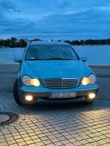 Mercedes-Benz Mercedes w203 220 CDI - Mercedes-Benz 220 aus 2001