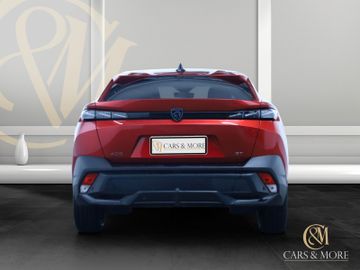 Peugeot 408 - 8