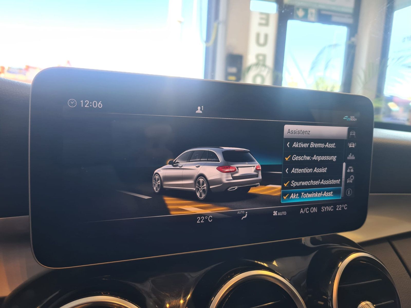 Fahrzeugabbildung Mercedes-Benz C 220 T-Modell d 4Matic / MULTIBEAM / KAMERA /