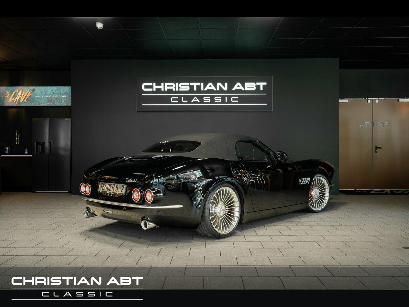 Fahrzeugabbildung BMW Estella Tender 5.7 Carbon-Kit * 1 of 1 * M40i