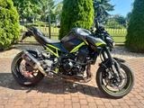 Kawasaki Z900 ~ Wenn du weißt, wie man Kurven nimmt. - KAWASAKI W