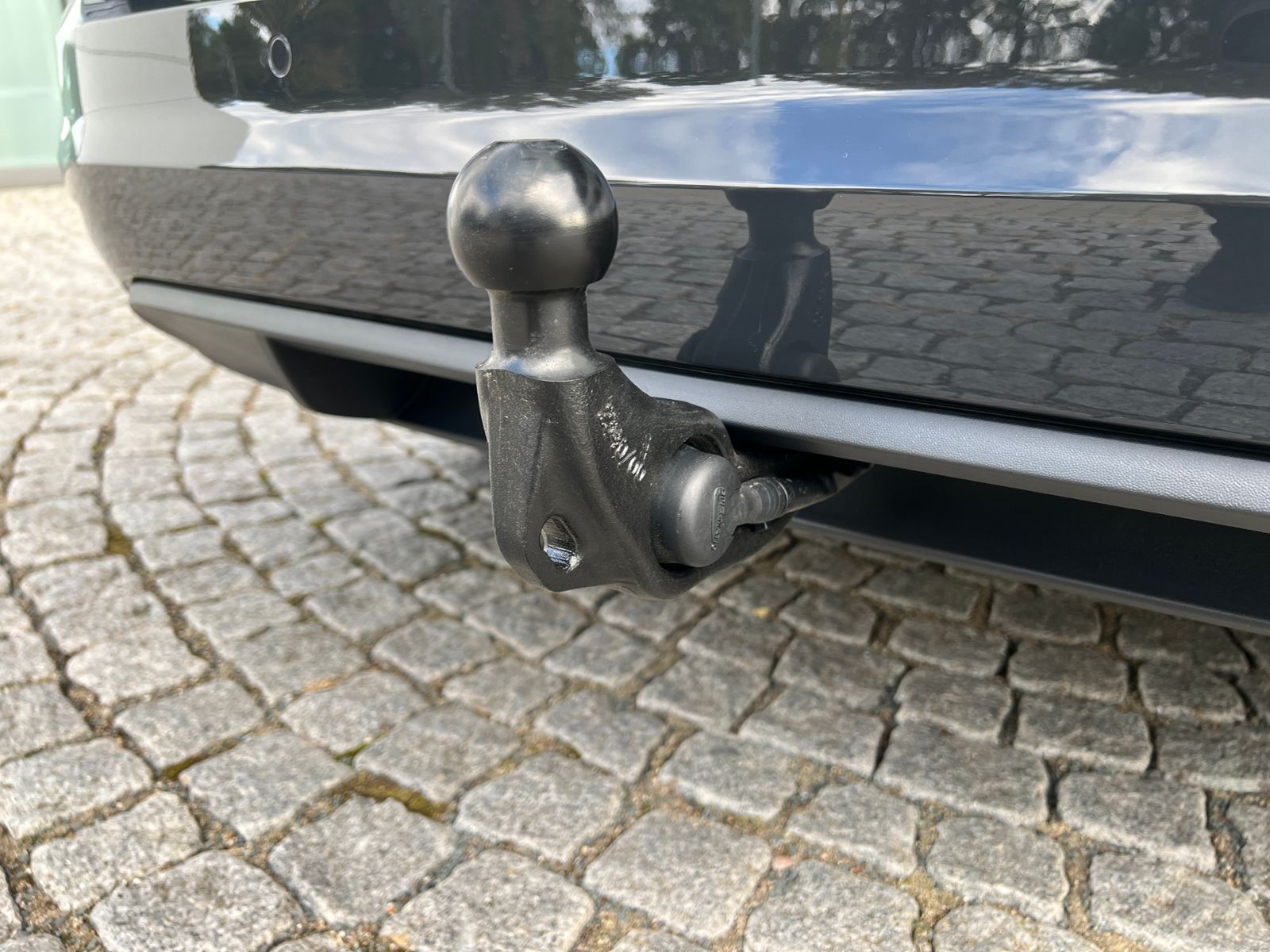 Fahrzeugabbildung Volkswagen Touran GOAL 1.5 TSI DSG *AHK, ACC, Kamera, 17''-