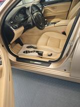 BMW 523i  - BMW 523