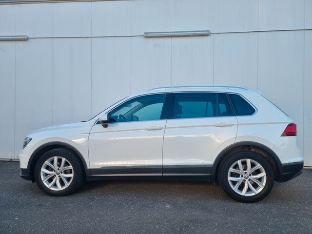 Volkswagen Tiguan Highline 2.0 TDI Pano/LED/Kamera/Scheckh.