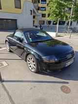 Audi TT Roadster - EXKLUSIVES LEDER|18ZOLL|SITZHZG - Audi TT aus 2002: Roadster
