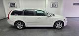 Volvo V50 1.8 Momentum WR+SR Klima - gebrauchte Volvo V50 aus dem Jahr 2009