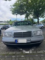 Mercedes-Benz C 220 ELEGANCE Elegance - Mercedes-Benz C 220 mit Benzin-Antrieb