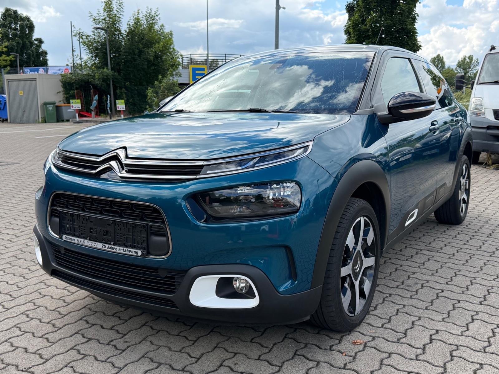 Citroën C4 Cactus Shine/Apple CarPlay/Panorama/Navi