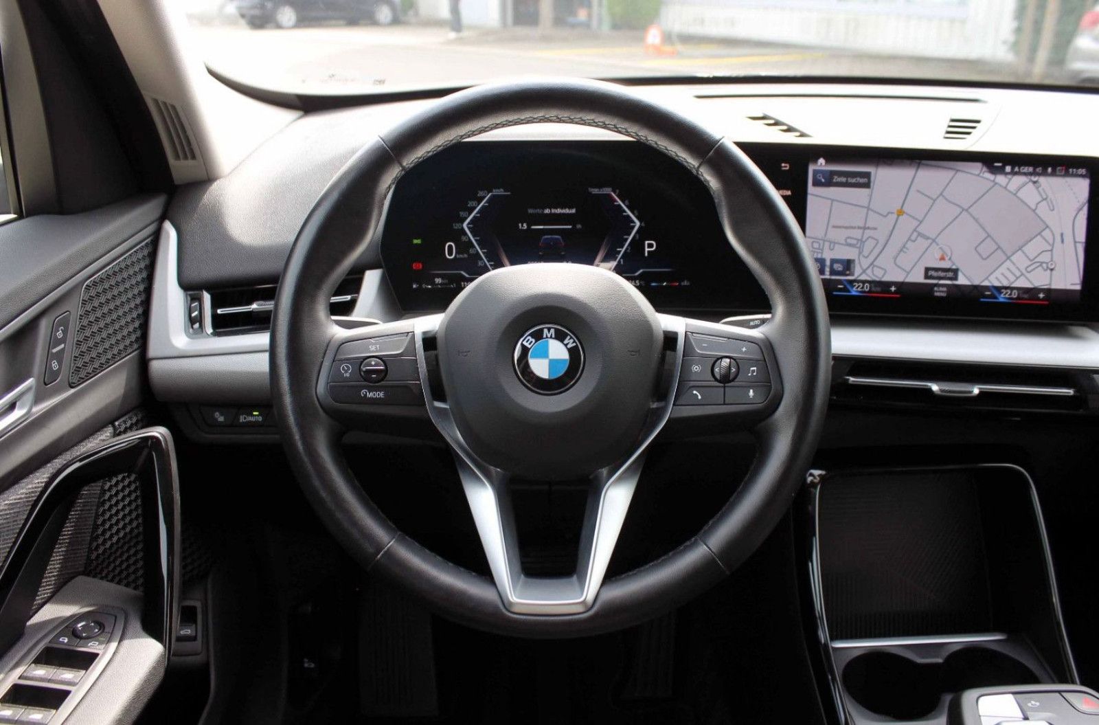 Fahrzeugabbildung BMW X1 sDrive 18i Steptr. ACC KAM PDC LED NAV AHK