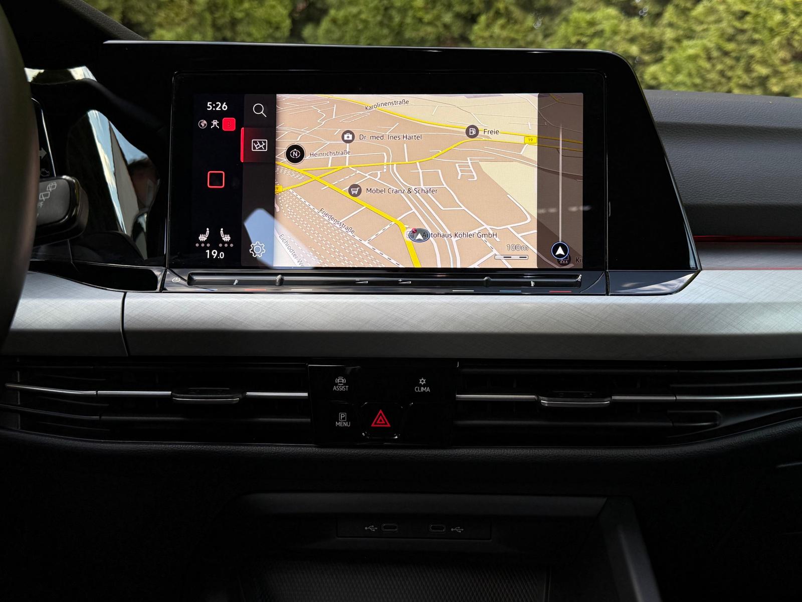 Volkswagen Golf 1.0 eTSI Limo Life LED+NAVI+ACC+SHZ+CARPLAY, миниатюра 20
