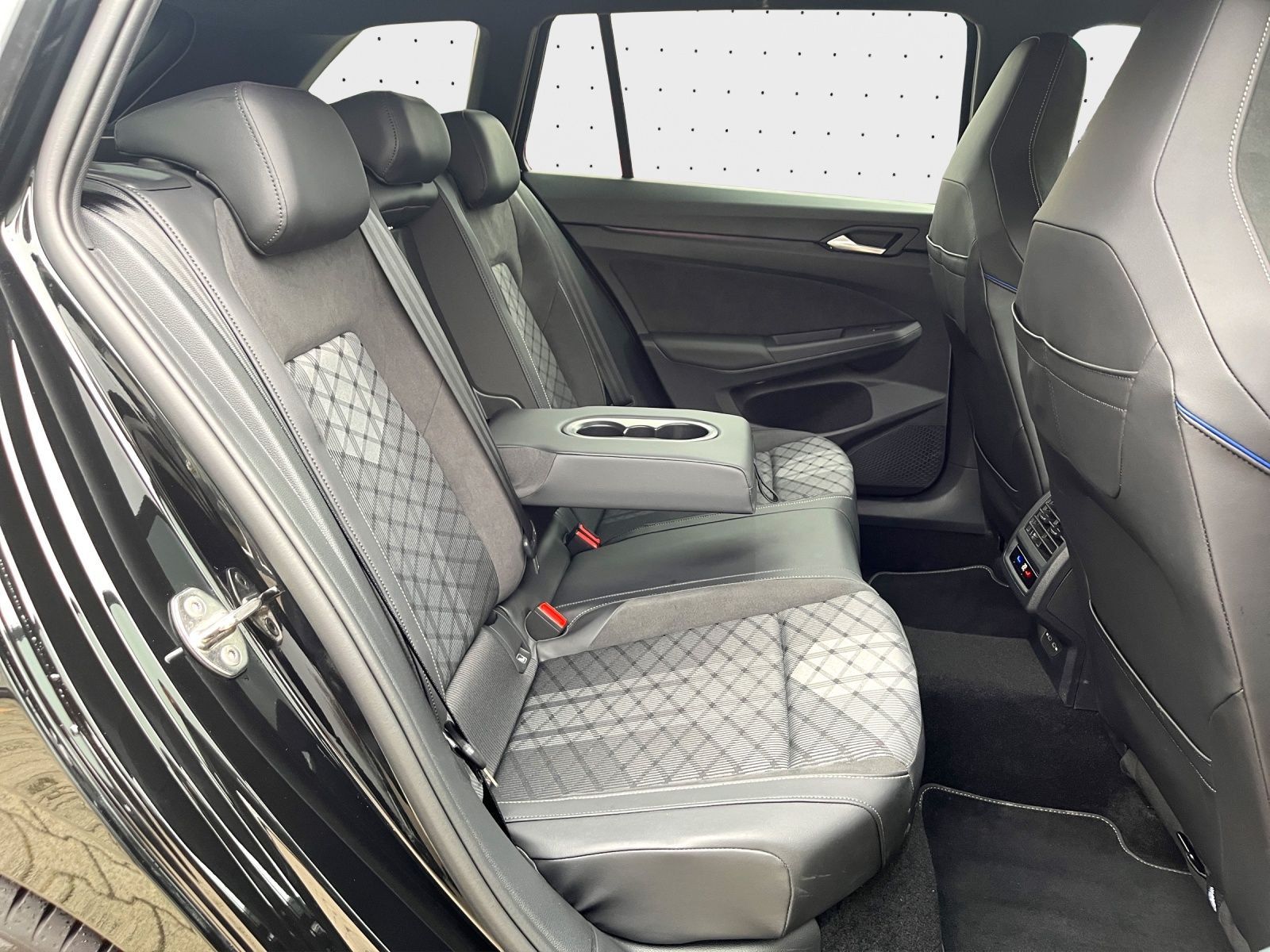 Volkswagen Golf - Bild 15