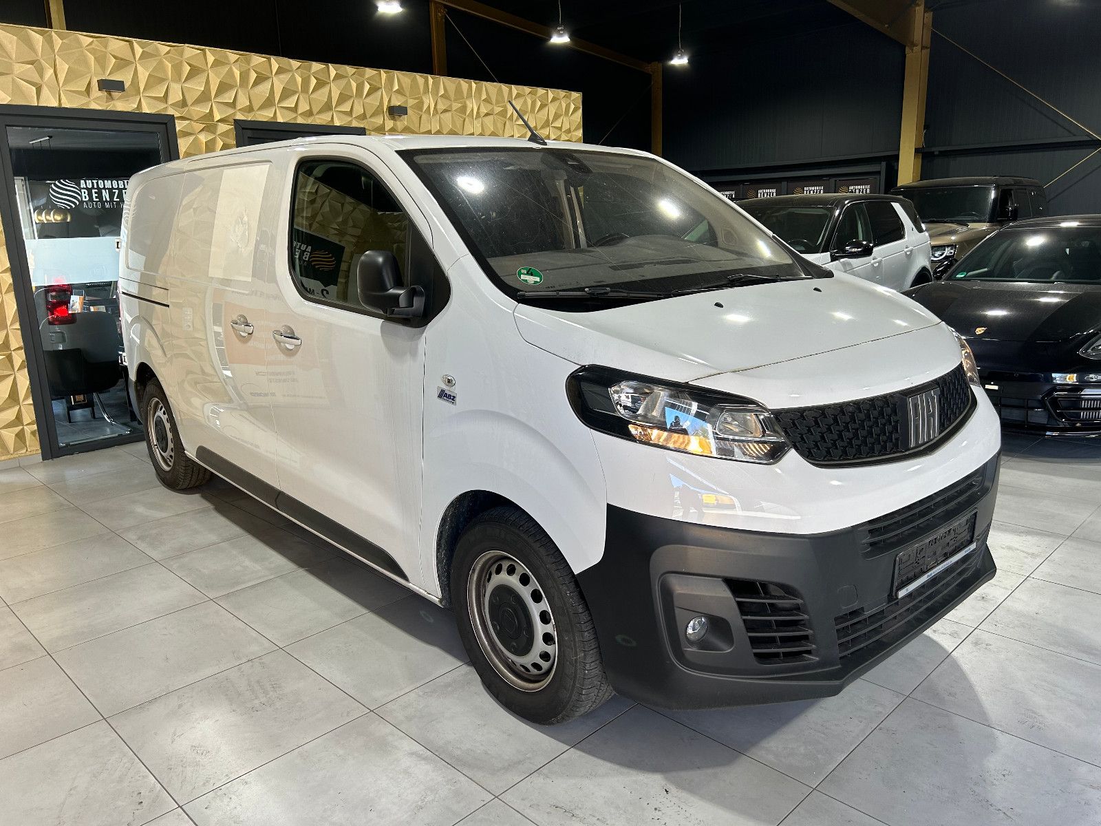 Fahrzeugabbildung Fiat Scudo L2 Basis/360°/APPLE/KLIMA/3-SITZ