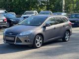 Ford Focus Turnier Sync Edition*1.HAND*SHZ*PDC*TÜVNEU - Ford Focus: Sync Edition