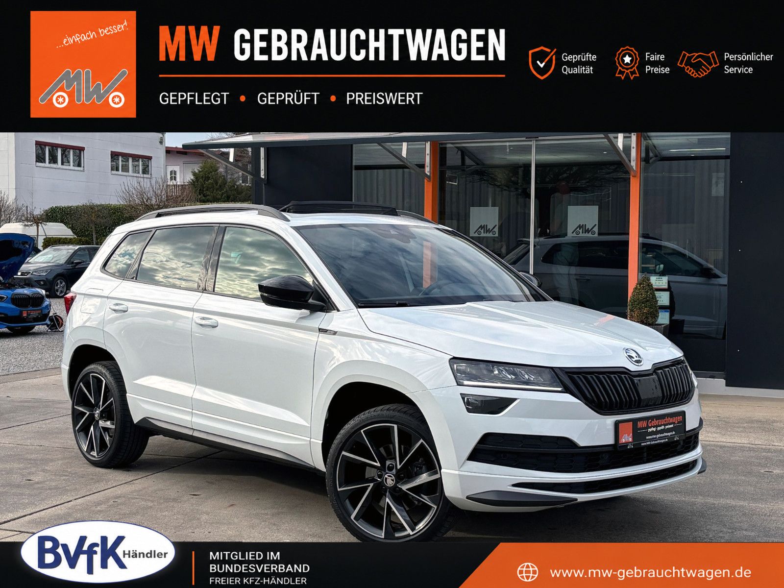 Fahrzeugabbildung SKODA Karoq 1.5TSI DSG SPORTLINE ACC 360° PANO AHK LED