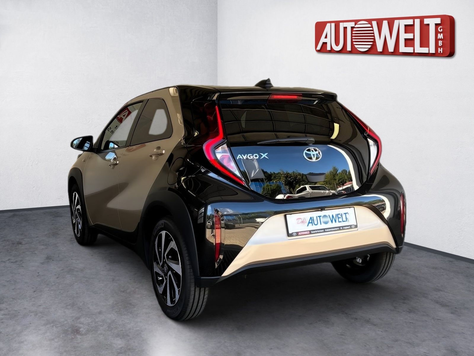 Fahrzeugabbildung Toyota Aygo 1.0 Teamplayer Kamera,Navi,SHZ,ACC,PDC,FLA