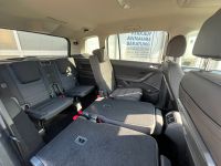 VW Touran 1.5 TSI DSG R-Line Ex 7SI KAM AHK 4J GAR bei Autohaus Landmann & Maier OHG