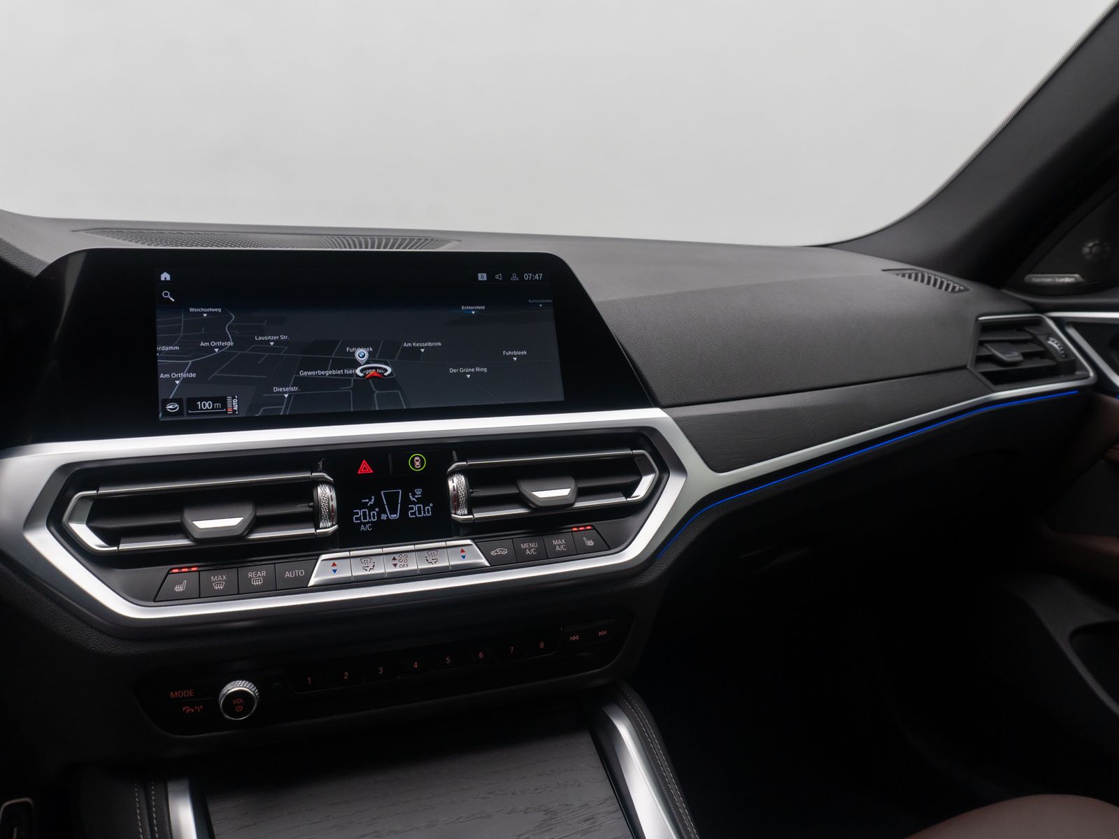 Fahrzeugabbildung BMW M440i xD Gran Coupé M Sport 360°H/K Komfort HUD