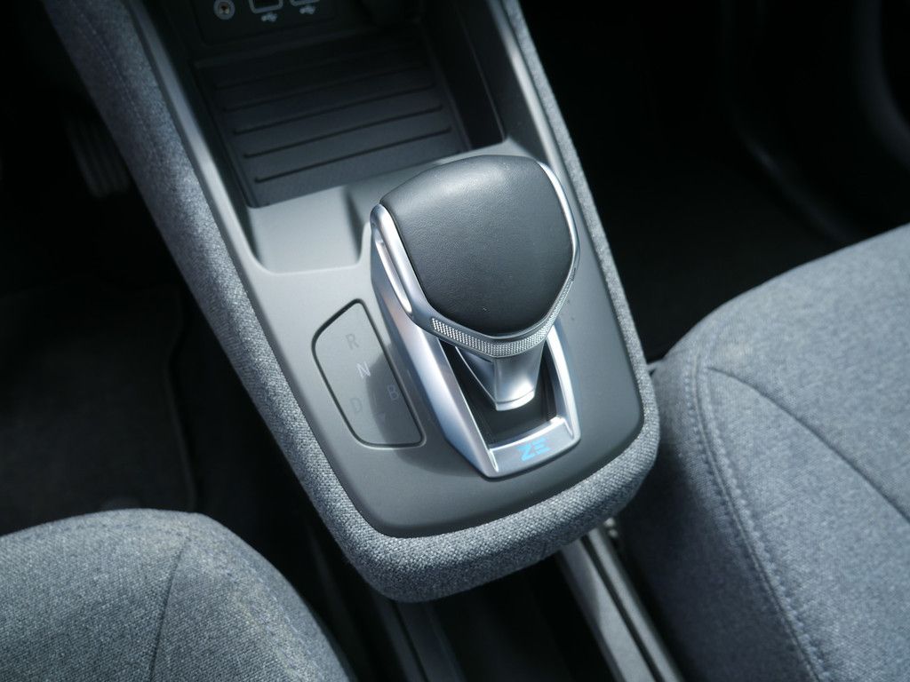 Fahrzeugabbildung Renault ZOE Experience Z.E.50 R110 SHZ KAMERA NAVI LED