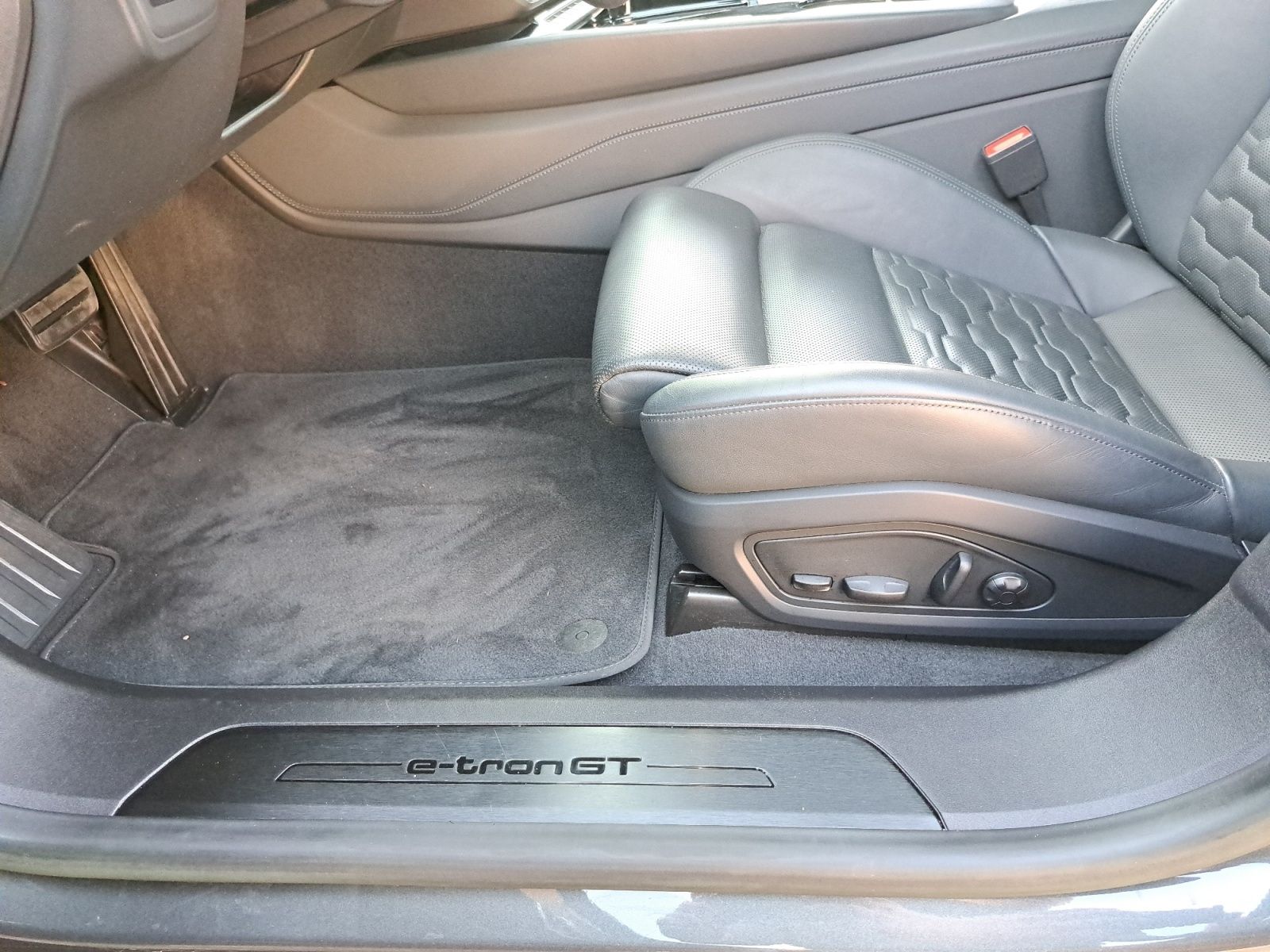 Audi e-tron GT - Bild 24