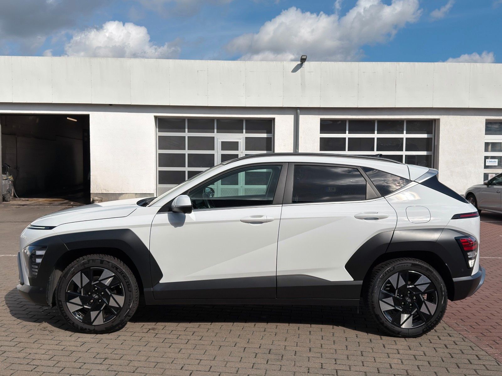 Fahrzeugabbildung Hyundai KONA 1.0 T-GDI Prime *Allwetter*ACC*LED*BOSE*360