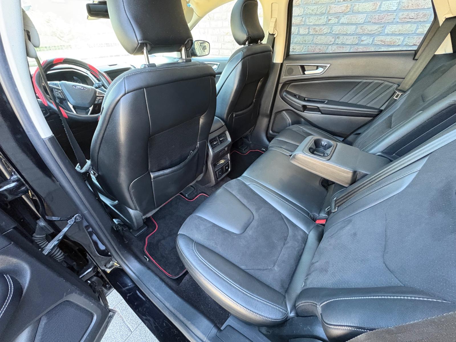 Ford Edge 2,0 l TDCi Bi-Turbo 4x4 Sport  AHK Panorama