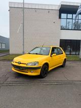 Peugeot 106 Sport Rallye Auto Tüv 12/27 - Peugeot 106 Rallye mit Benzin-Antrieb