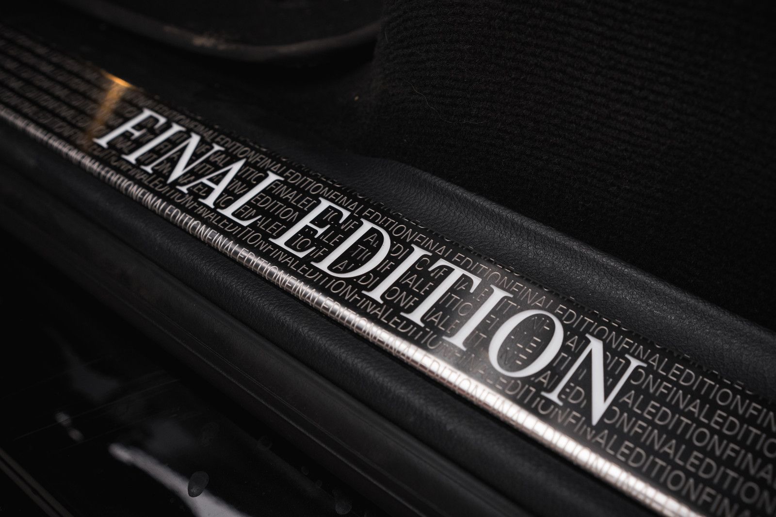 Fahrzeugabbildung Mercedes-Benz G 500 Final Edition Black-Burmester-LED