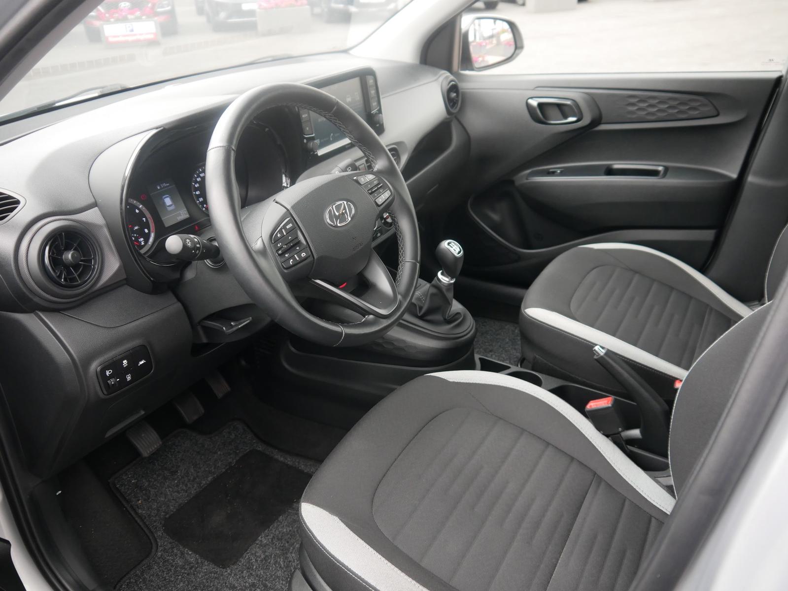 Hyundai i10 1.0 Trend Sitzheizung Tempomat Spurhalte PDC