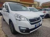 Peugeot PEUGEOT Partner Tepee BlueHDi 100 4x4 Active Tra - Peugeot Partner Active mit Diesel-Antrieb
