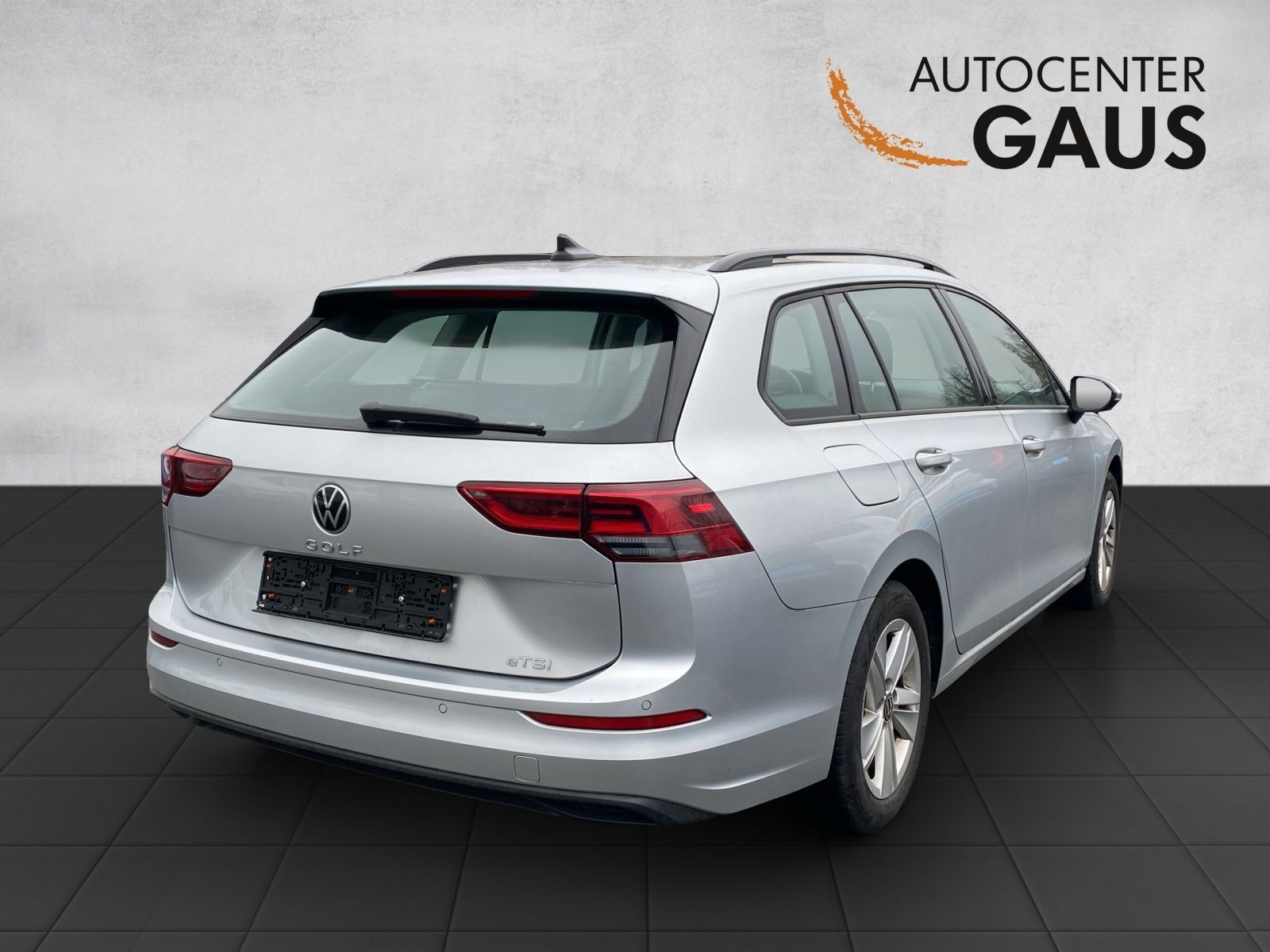 Golf VIII Variant Life 1.5 eTSI DSG Navi*ACCLED