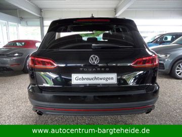 Volkswagen Touareg - 7