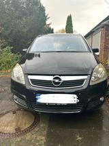 Opel Familienauto 7 Sitzplätze- Opel Zafira 1.8... - Opel Zafira in Bonn