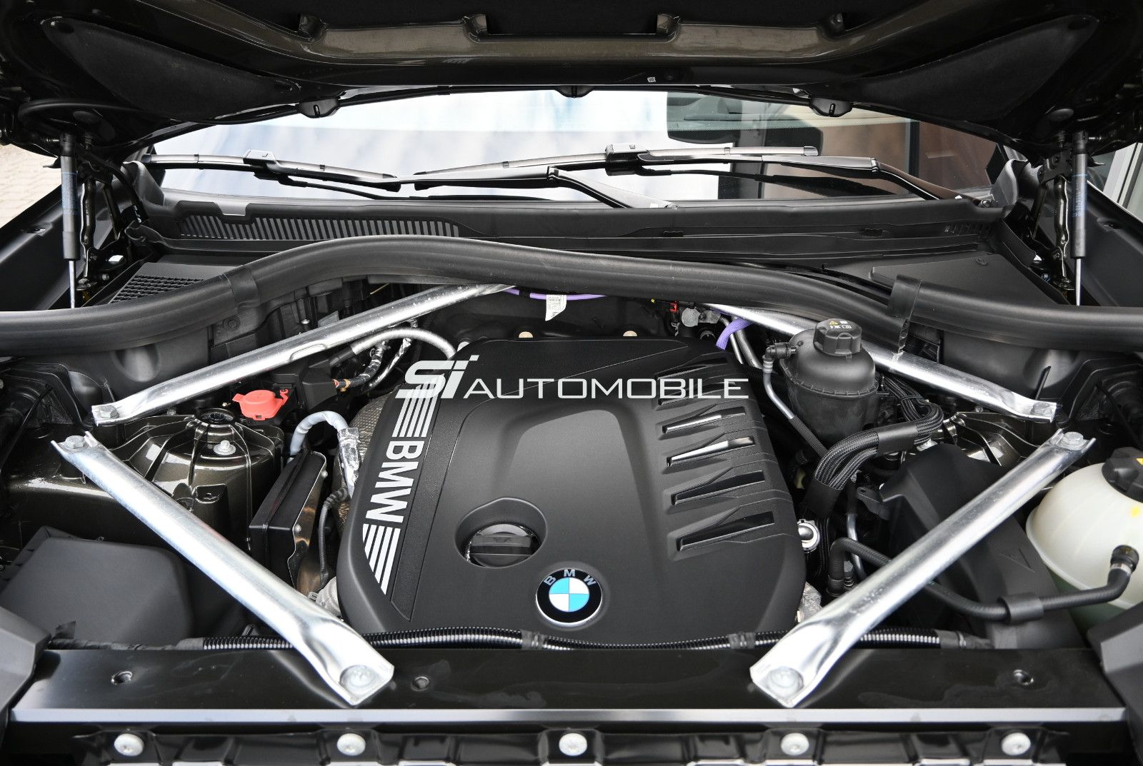 Fahrzeugabbildung BMW X5 xDr. 30d M-Sport Pro °UVP 128.340€°INDIVIDUAL