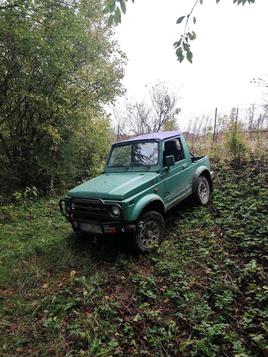 Suzuki SJ Samurai