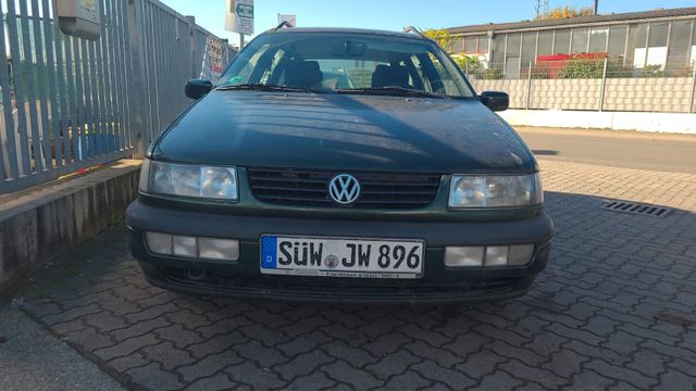 Volkswagen Passat 1.6 Trendline