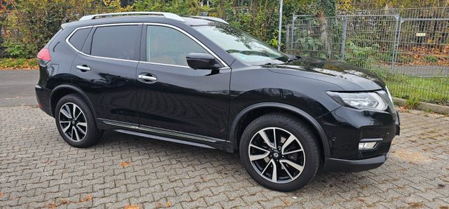 Nissan X-Trail Tekna 4x4