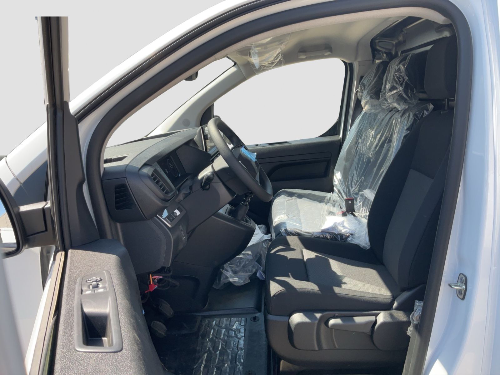Fahrzeugabbildung Fiat Scudo L2 145 PS Automatik