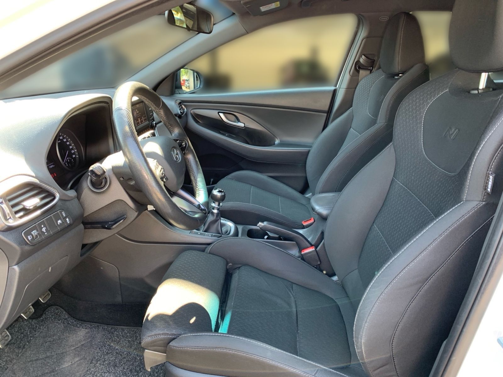Fahrzeugabbildung Hyundai i30 1.4 T-GDI N-Line Sitzheizung PDC