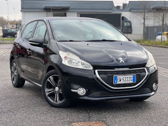 Peugeot 208 1.2 OK Neopatentati