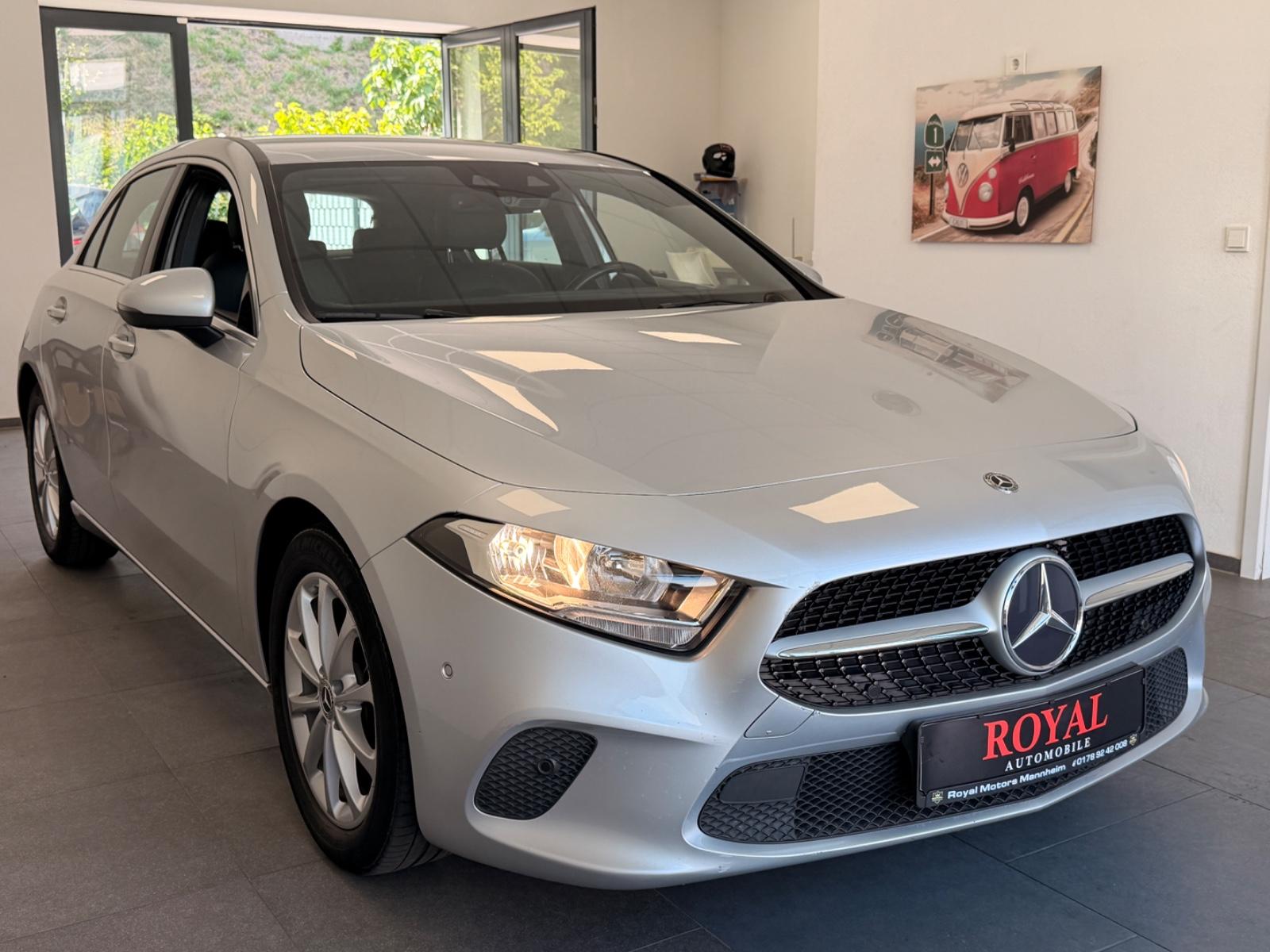 Mercedes-Benz A 200-1.Hand-Garantie-Wenig Km-Widescreen