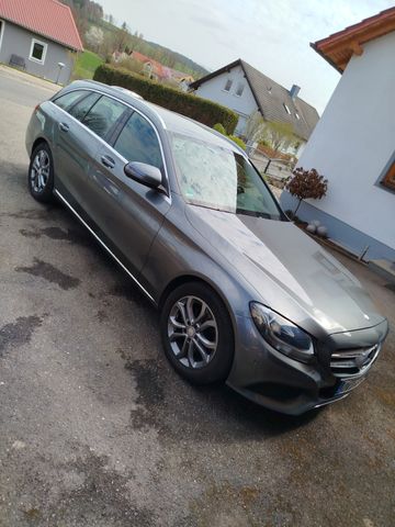 MERCEDES-BENZ Mercedes Benz C180 T Modell Automatik