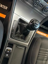 Volkswagen Golf VII Lim. Lounge BMT *PDC*