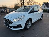 Ford Galaxy 2,0 EcoBlue 140kW Titanium Auto Titanium - Ford: Firmenfahrzeug