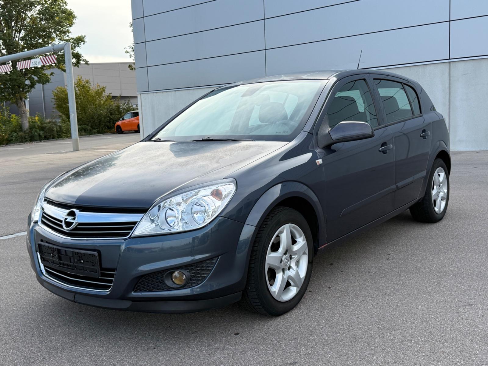 Opel Astra H 1.8 Lim. "Edition" NAVI TEMPOMAT 1.HAND