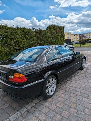 BMW 328 i E 46 Leder Check Heft