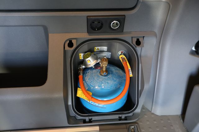 Volkswagen T6.1 California Beach Camper Edi. AUFSTELLDACH