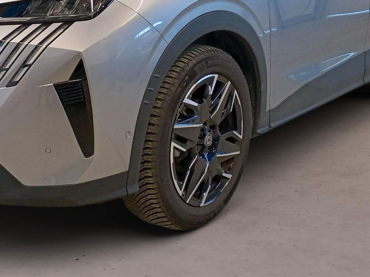 Fahrzeugabbildung Peugeot 3008 Hybrid 145 ALLURE NAVI/LED/KAMERA/VIRT./DAB